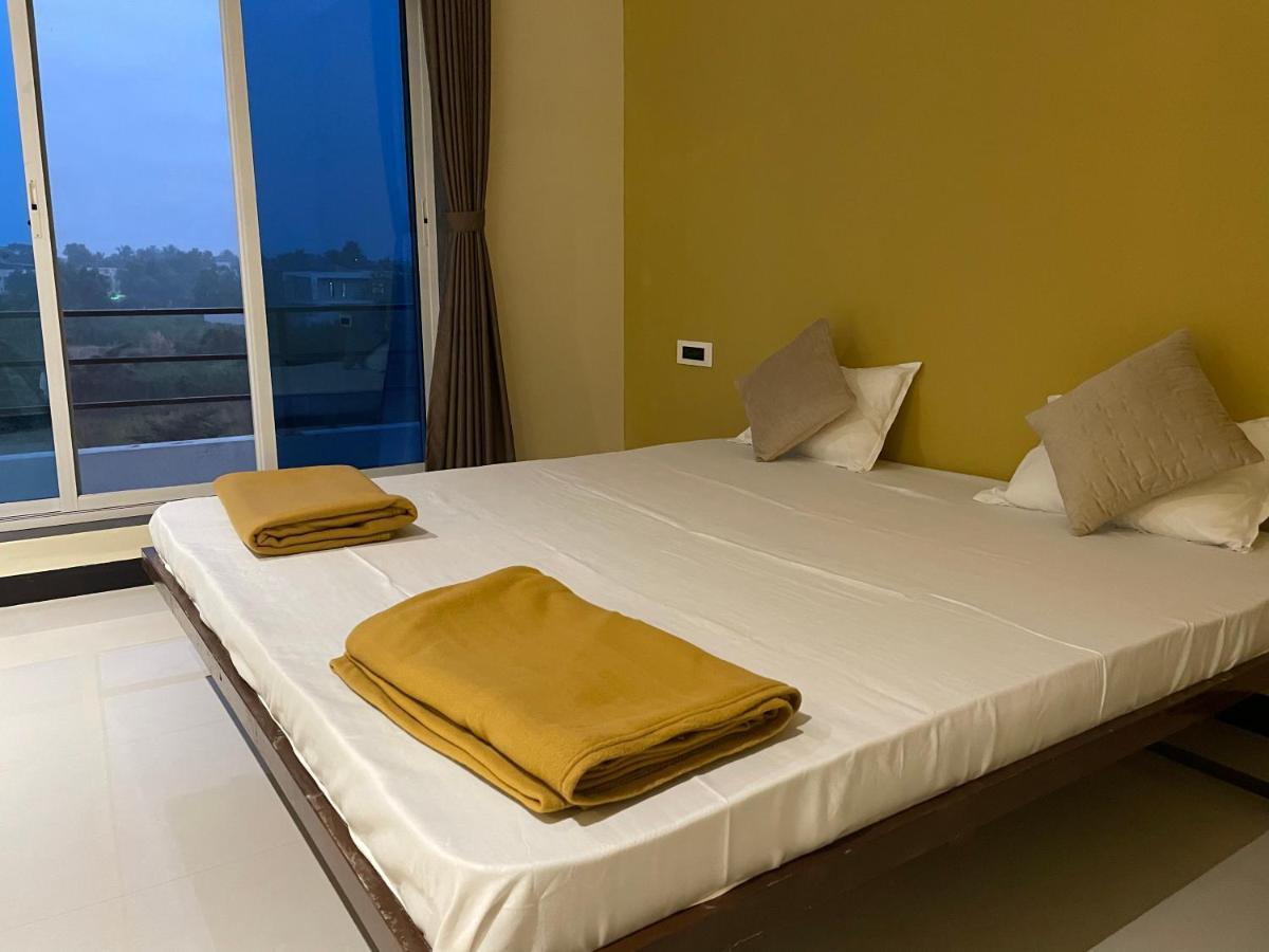 Scarlet Resort Alībāg Esterno foto