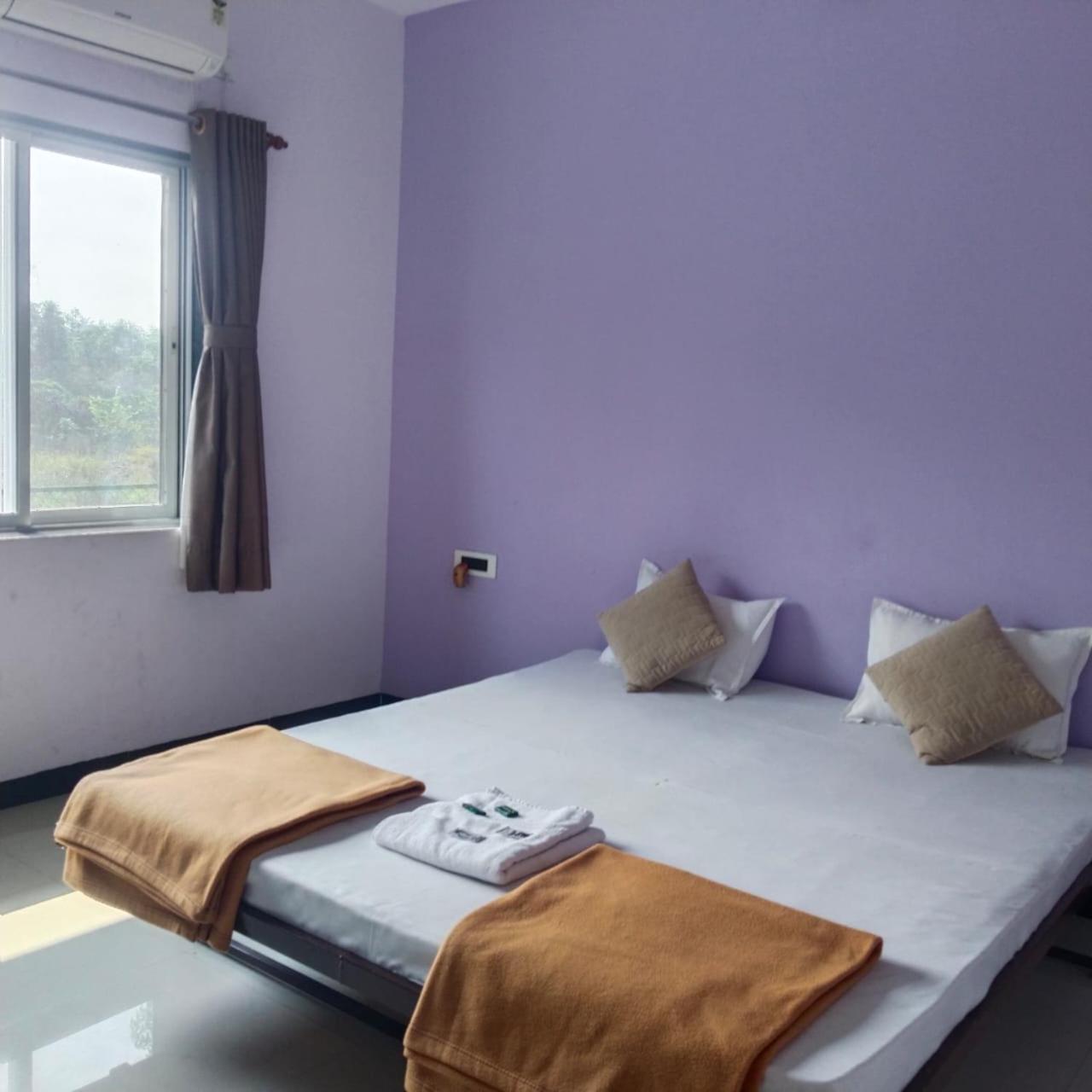 Scarlet Resort Alībāg Esterno foto